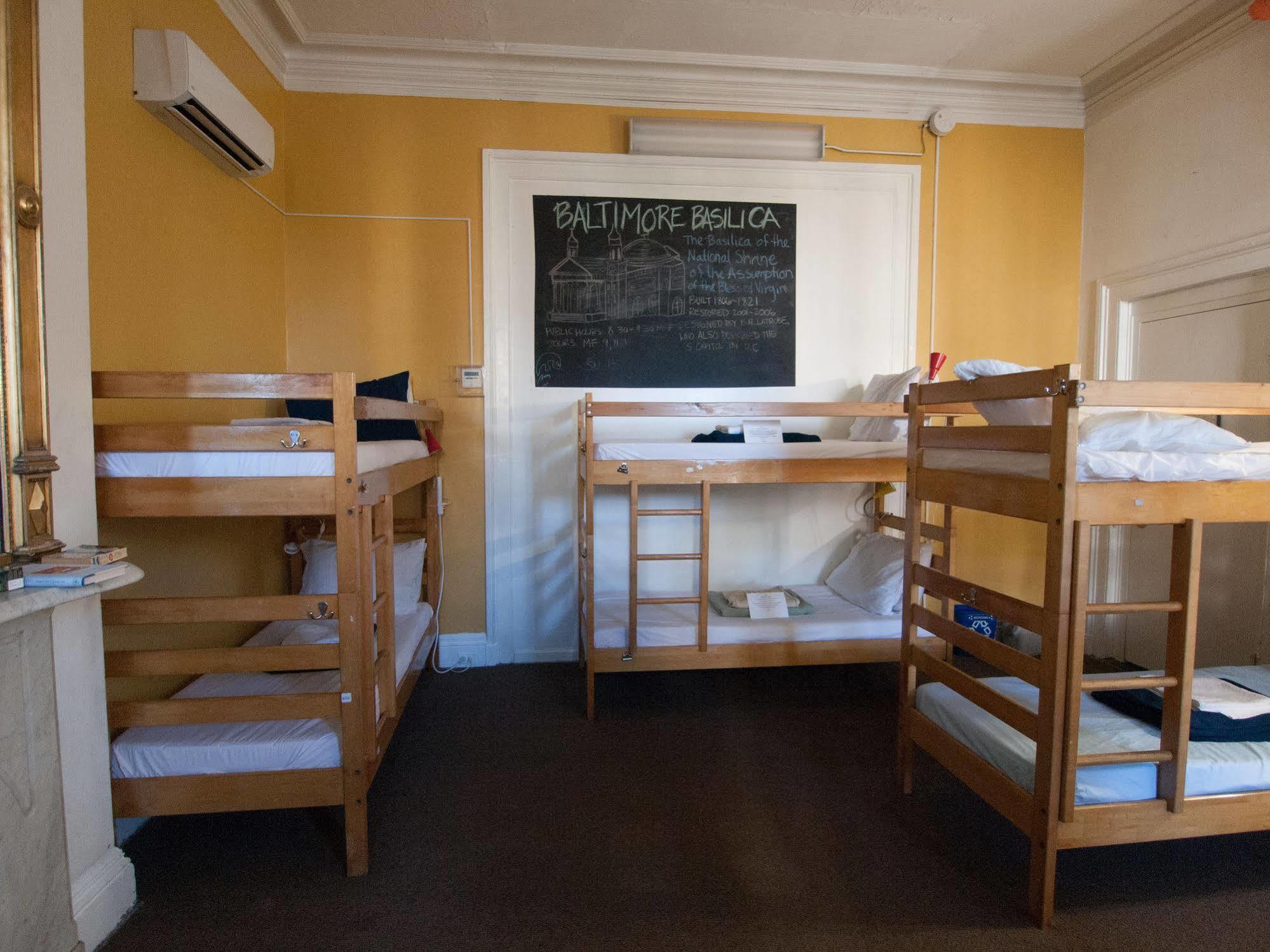 Hi - Baltimore Hostel Mount Vernon Extérieur photo